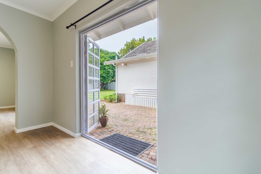 To Let 3 Bedroom Property for Rent in Durbanville Hills Western Cape